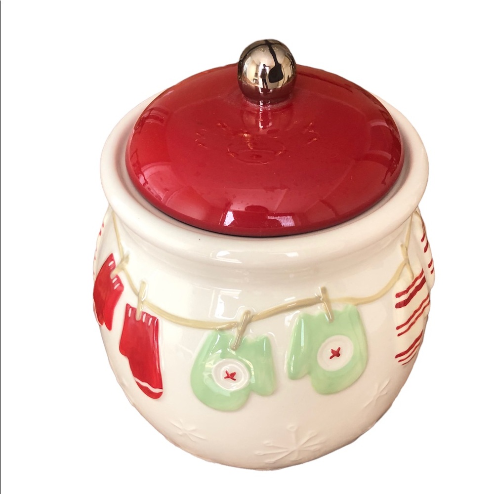 Hallmark Ceramic Cookie Jar with Mittens on Clothes Line. Like New